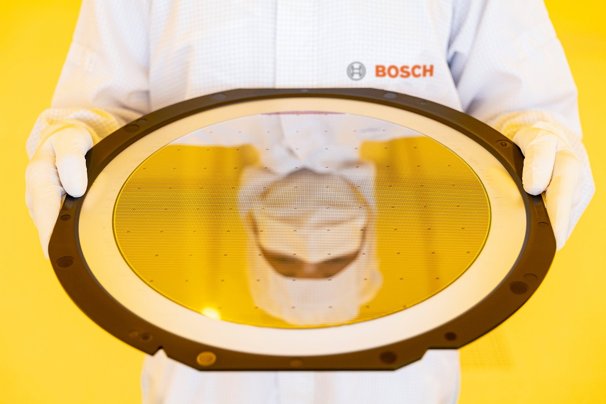 03 德累斯顿晶圆厂 Bosch chip factory of the future in Dresden.jpg