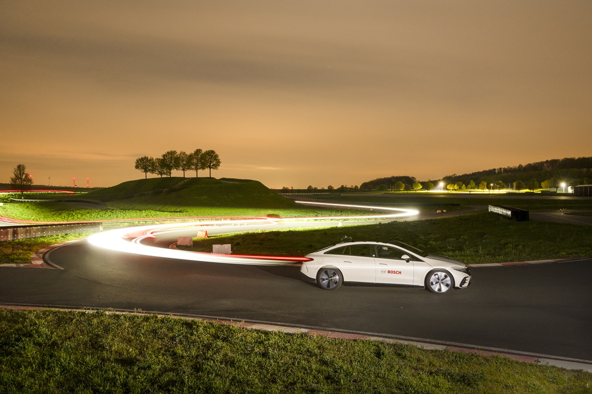 09 车辆运动智控系统 Vehicle Motion Management.jpg